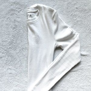 Abercrombie & Fitch Basic Long Sleeve Tee S